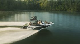 ウェイクシリーズ 第1戦  琵琶湖大会 予備艇はAxis T22に決定
